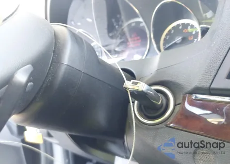 2013 Mercedes-Benz E 350 z USA, uszkodzony, nr VIN WDDKK5KF8DF183853